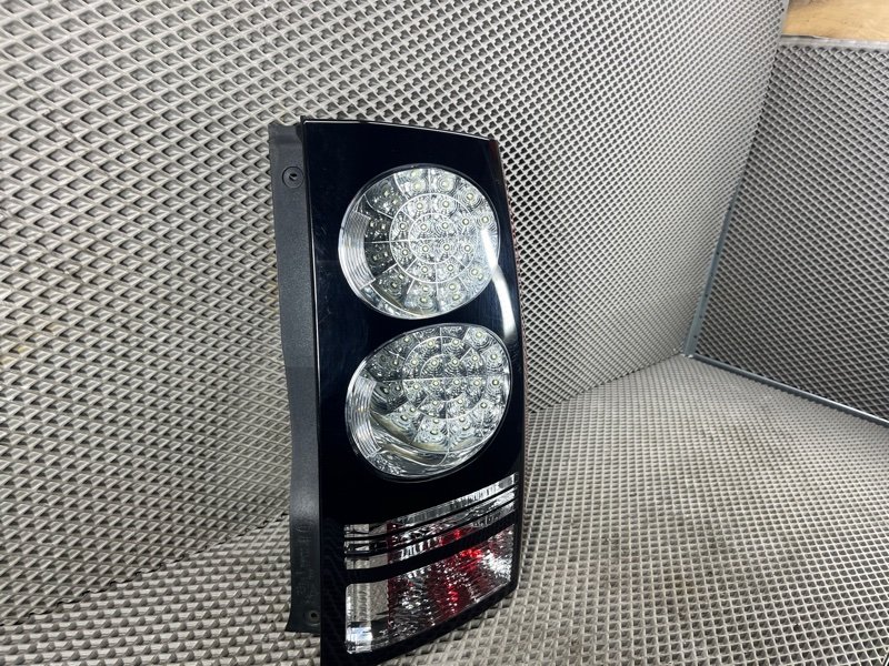 Фонарь Land Rover Discovery 4 (L319, 2015г.)