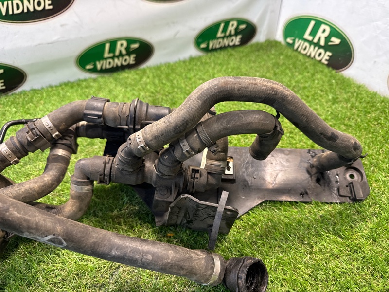 Трубка охлаждения АКПП Land Rover Range Rover (L405, 2021г.)