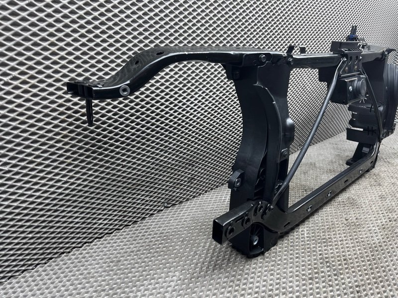 Передняя панель (телевизор) Jeep Wrangler (JL, 2025г.)