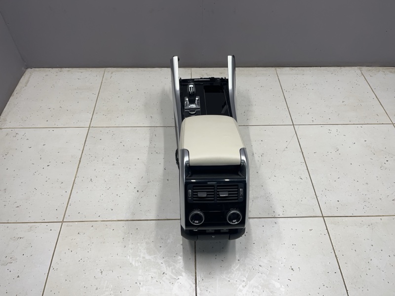 Консоль центральная Land Rover Range Rover Sport (L494, 2021г.)
