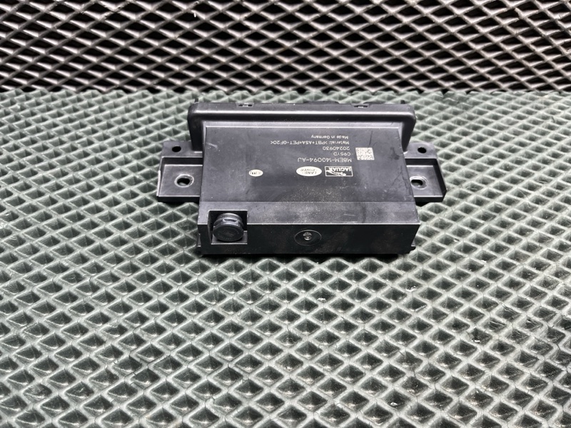 Блок управления порогами Land Rover Range Rover Sport (L461, 2025г.)
