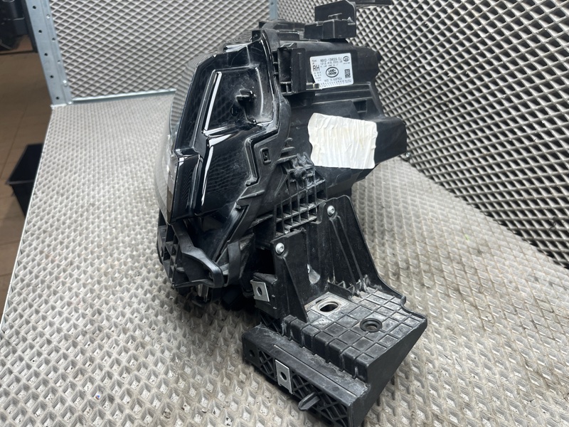 Фара светодиодная Land Rover Range Rover Sport (L461, 2023г.)