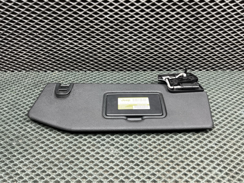 Козырек солнцезащитный Jeep Wrangler (JL, 2025г.)