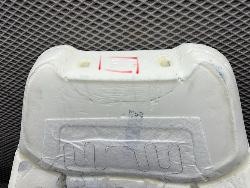Набивка спинки Land Rover Range Rover Sport (L461, 2024г.)