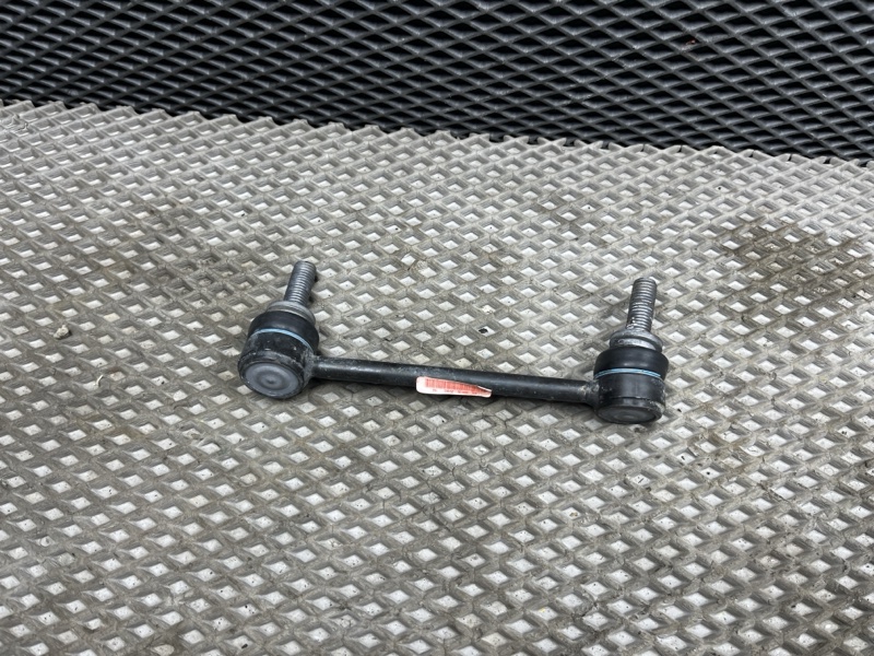Стойка стабилизатора Land Rover Range Rover Sport (L494, 2020г.)