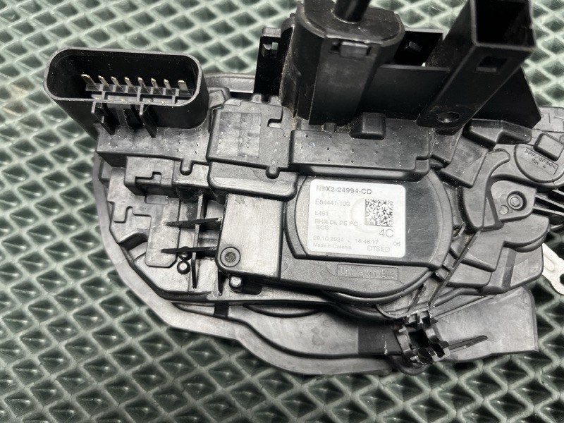 Комплект замков с доводчиками Land Rover Range Rover Sport (L461, 2025г.)