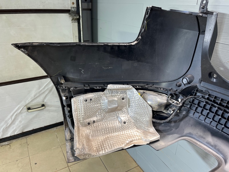 Бампер Land Rover Range Rover Sport (L494, 2017г.)