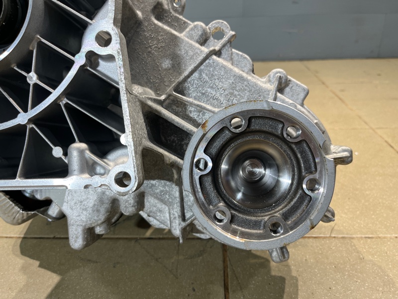 Раздаточная коробка Land Rover Range Rover Sport (L461, 2024г.)