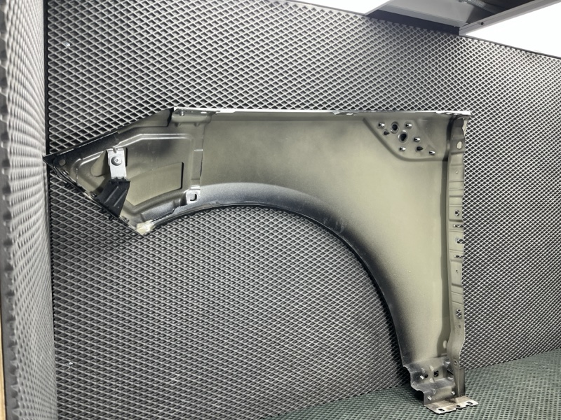 Крыло Land Rover Range Rover Sport (L461, 2025г.)