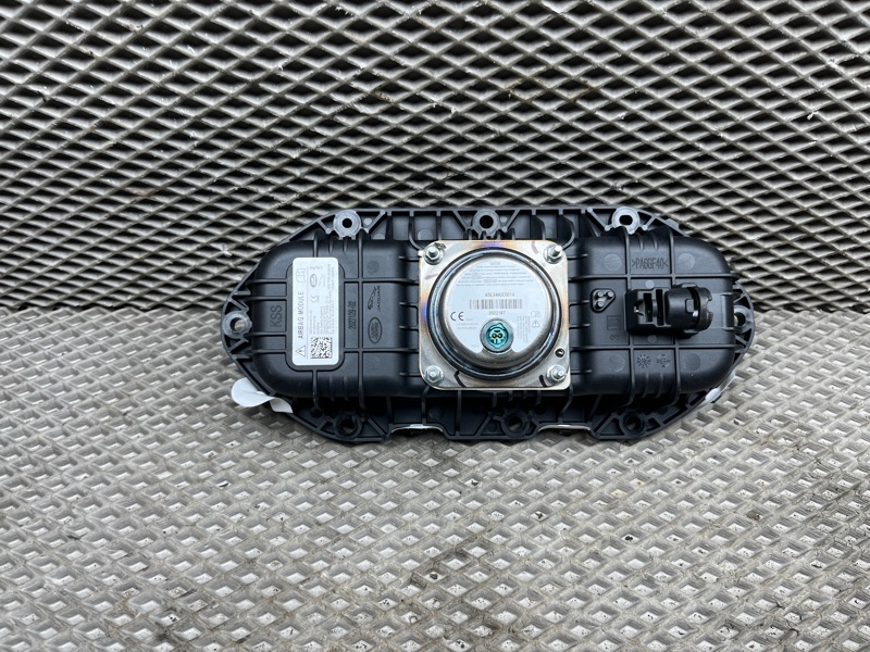 Подушка безопасности Land Rover Range Rover Evoque (L551, 2020г.)