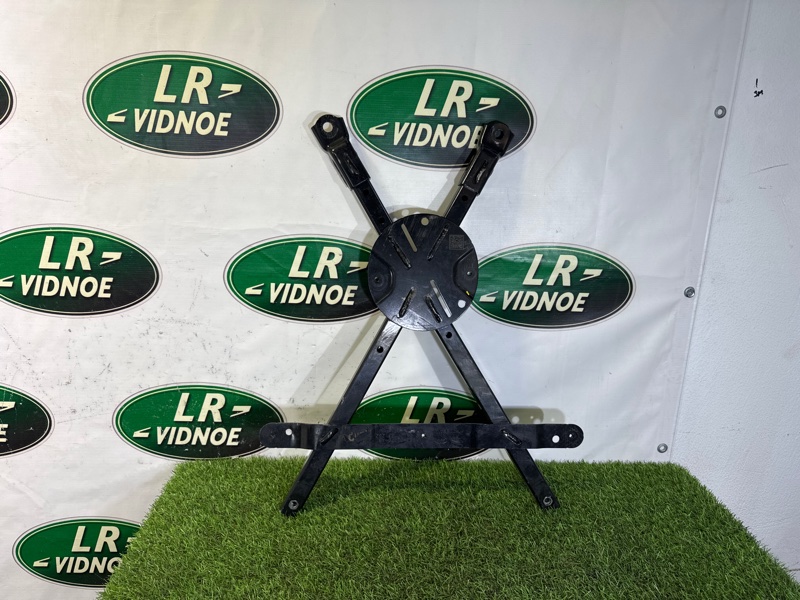 Распорка кузова Land Rover Range Rover Sport (L461, 2023г.)