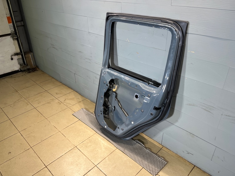 Дверь Jeep Wrangler (JL, 2025г.)