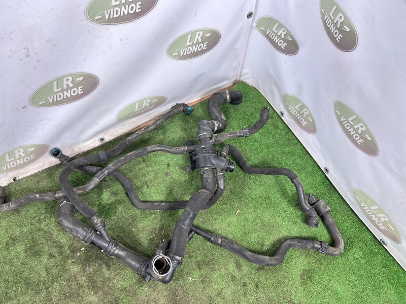 Термостат Land Rover Range Rover Velar (L560, 2020г.)