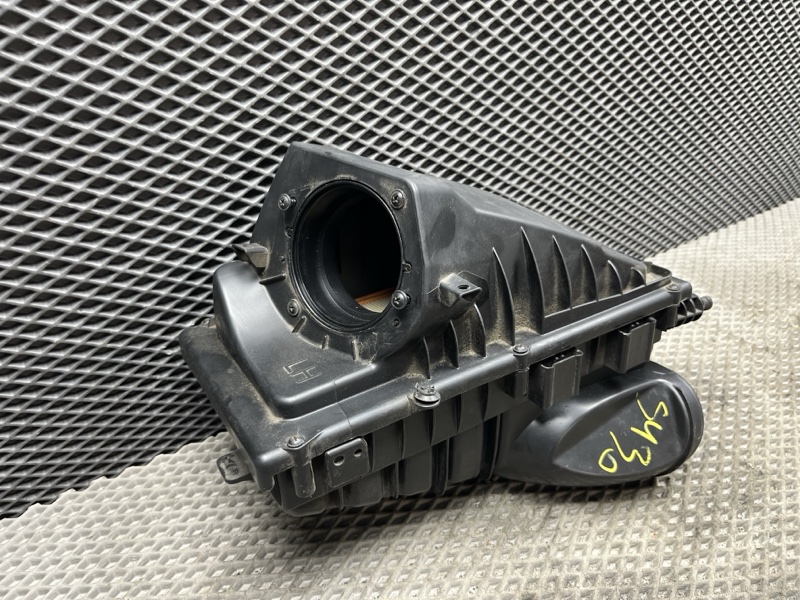 Корпус воздушного фильтра Land Rover Range Rover (L405, 2016г.)