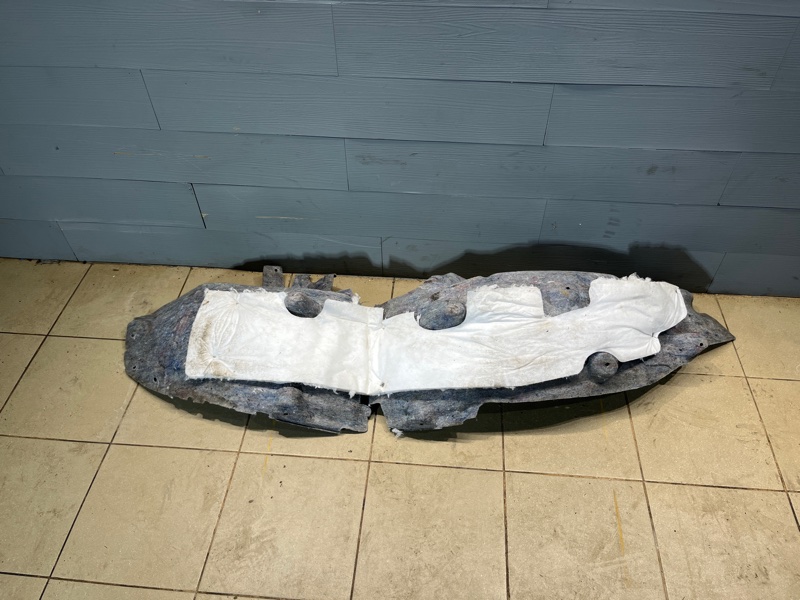 Подкрылок Land Rover Range Rover Sport (L461, 2024г.)