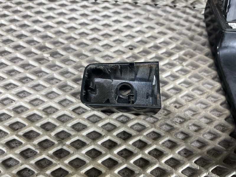 Ручка двери Land Rover Defender (L663, 2020г.)