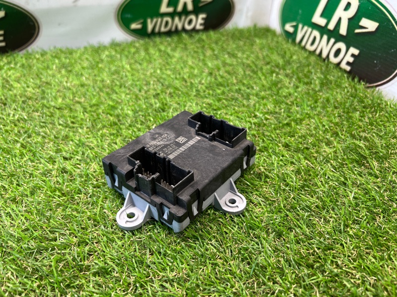 Блок управления дверьми Land Rover Range Rover Velar (L560, 2018г.)