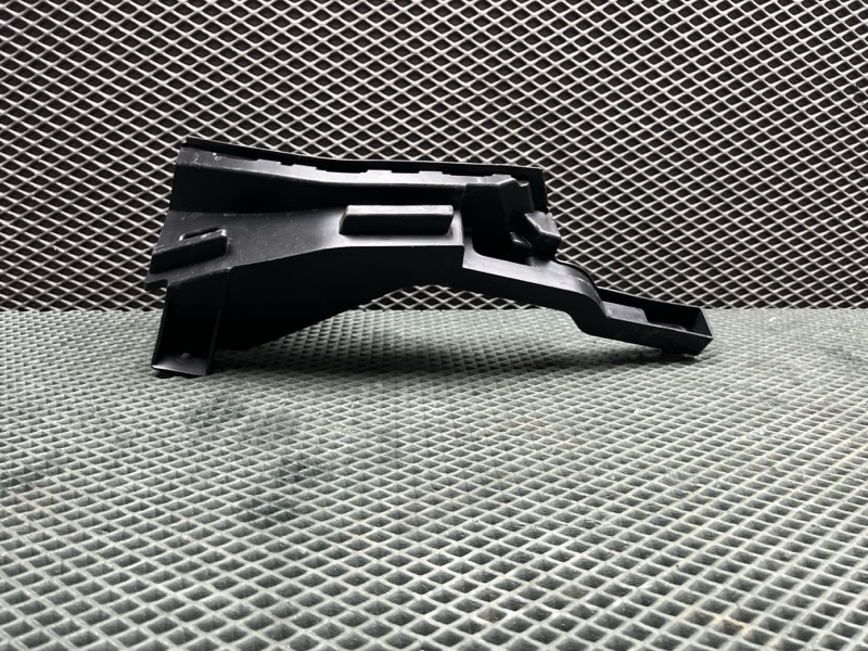 Крепление бампера Land Rover Range Rover Sport (L461, 2025г.)