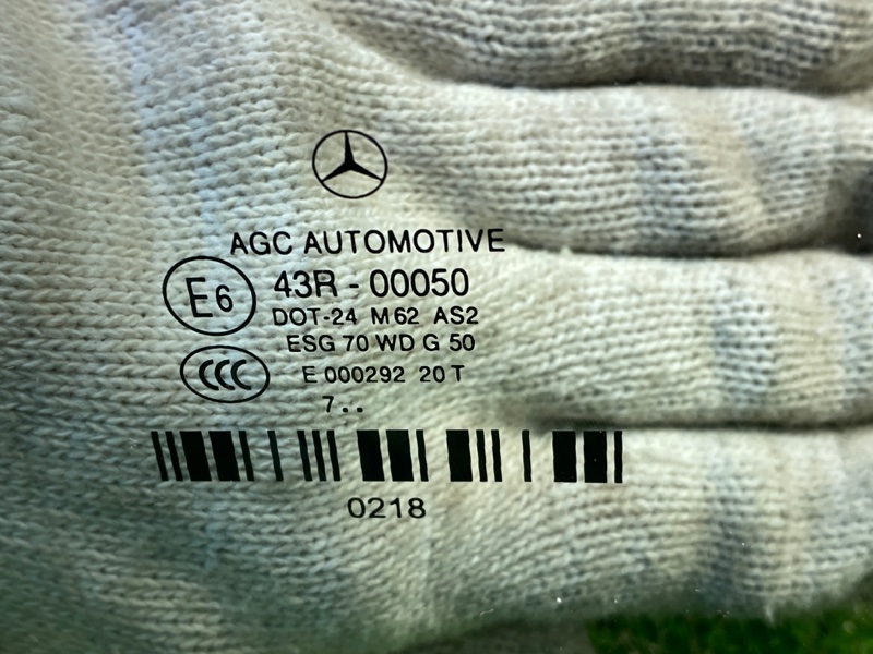 Стекло двери Mercedes-Benz S350D (W222, 2017г.)