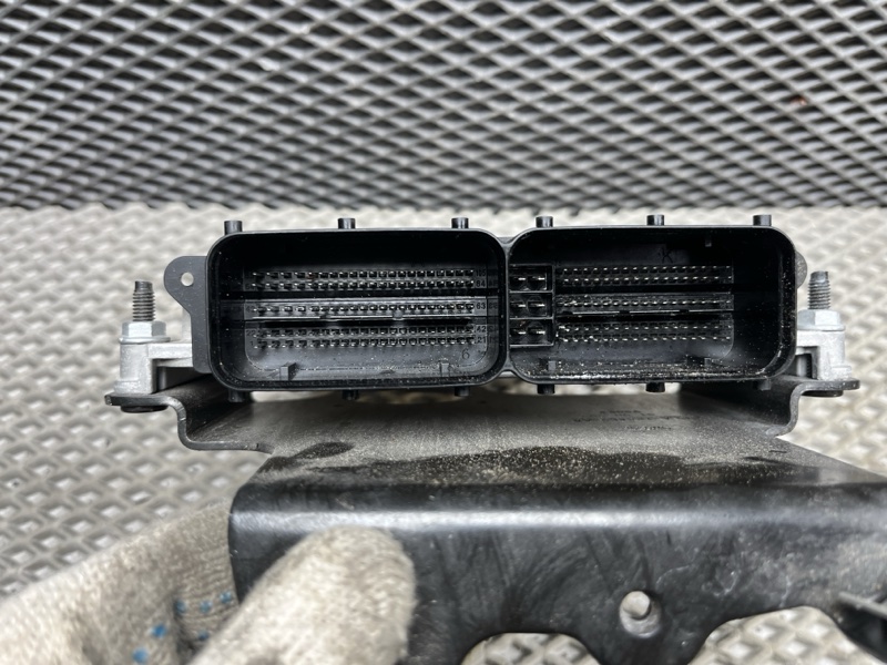 Блок управления двигателем Land Rover Range Rover (L405, 2016г.)