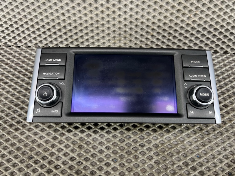 Экран мультимедиа Land Rover Range Rover (L322, 2011г.)