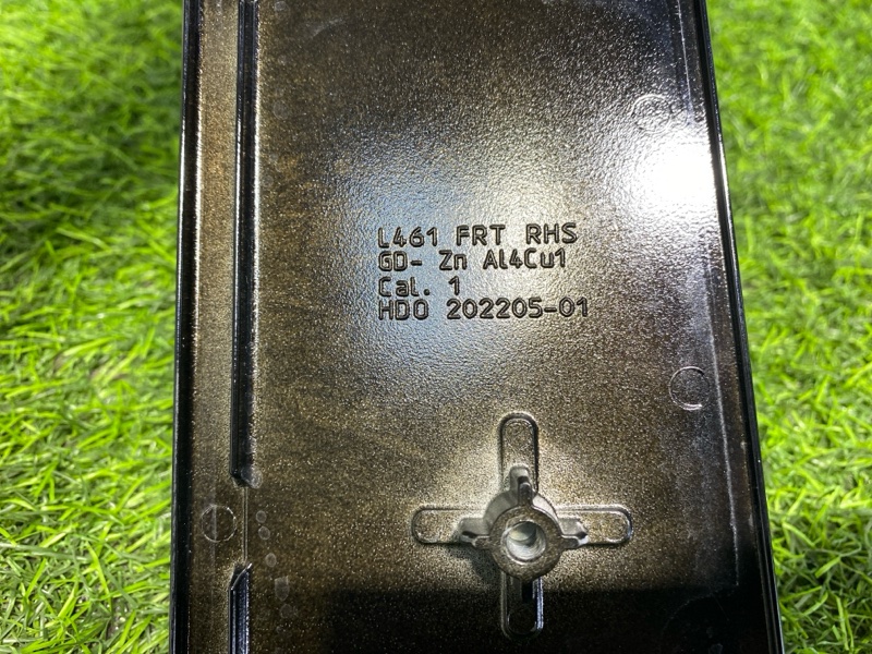 Декоративная накладка двери Range Rover Sport 3 (L461, 2023г.)