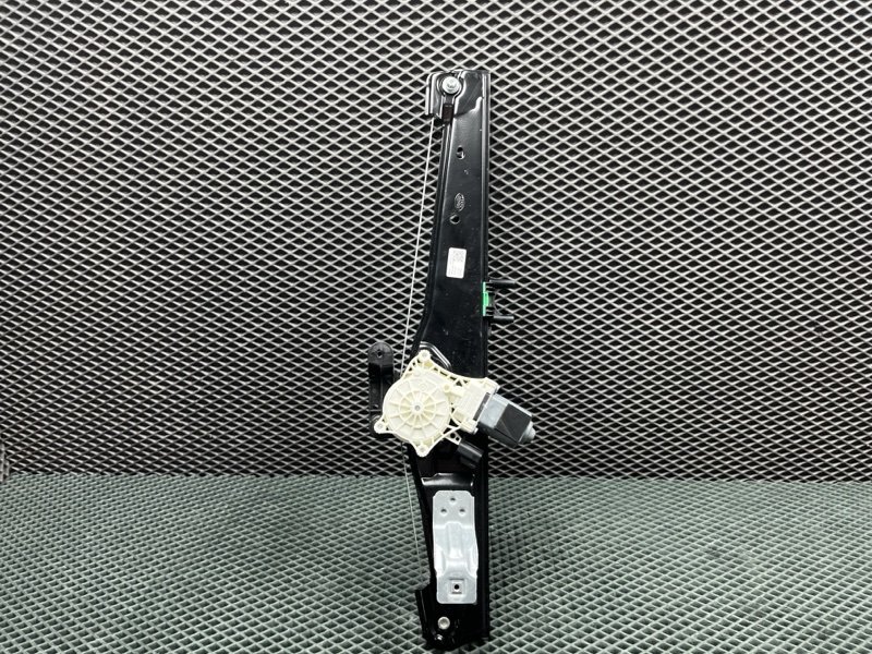 Стеклоподъемник Land Rover Range Rover Sport (L461, 2025г.)