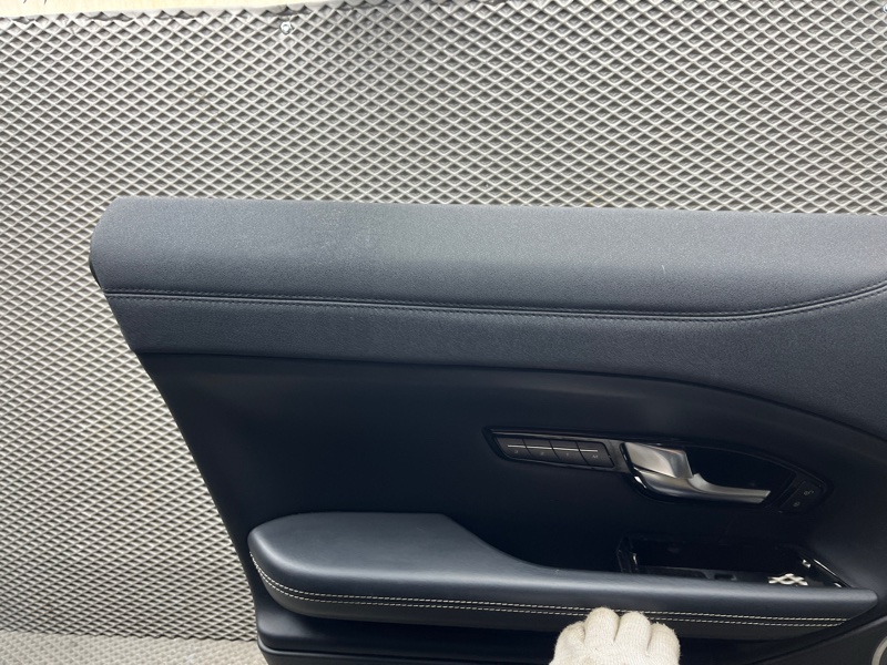 Обшивка двери Land Rover Range Rover Evoque (L538, 2017г.)