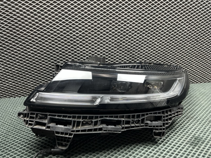 Фара Land Rover Range Rover Sport (L461, 2025г.)