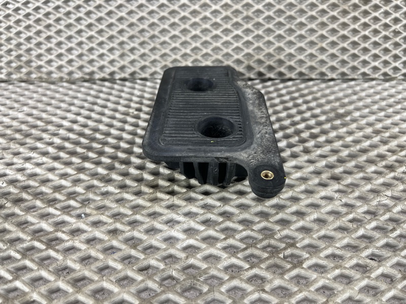Опора домкрата Land Rover Range Rover Sport (L461, 2024г.)