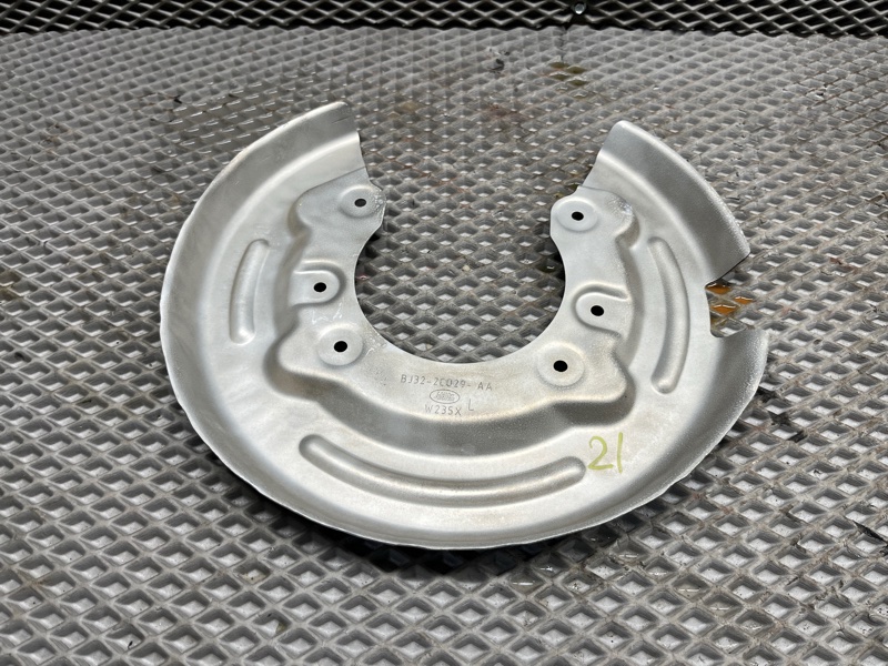 Пыльник тормозного диска Land Rover Range Rover Evoque (L538, 2012г.)