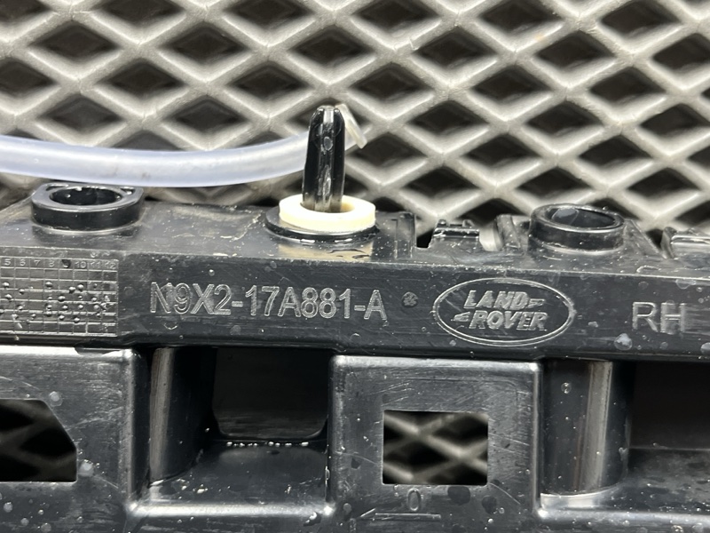Кронштейн бампера Land Rover Range Rover Sport (L461, 2025г.)