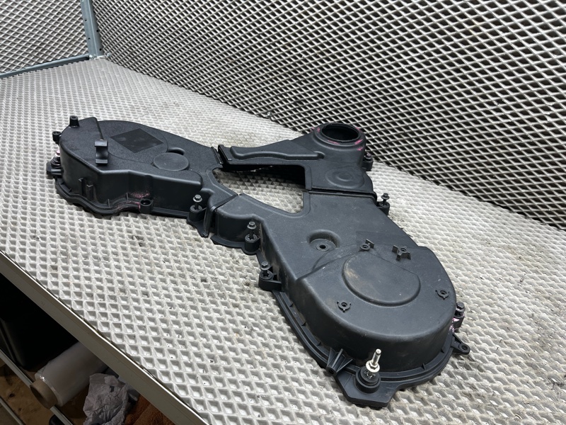 Крышка ремня ГРМ Land Rover Range Rover Velar (L560, 2018г.)