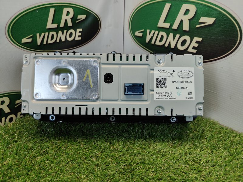 Монитор Land Rover Range Rover Velar (L560, 2020г.)