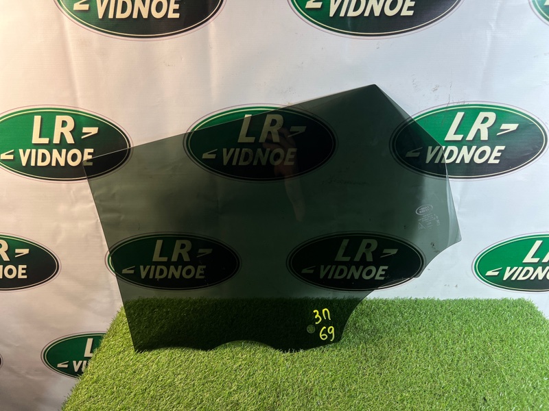 Стекло двери Land Rover Range Rover Evoque (L551, 2020г.)