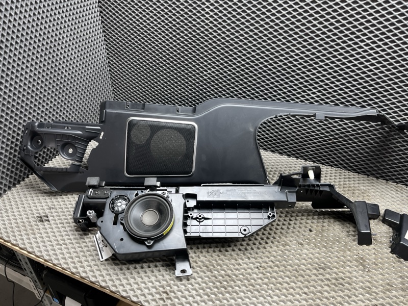 Динамик Land Rover Range Rover (L405, 2019г.)