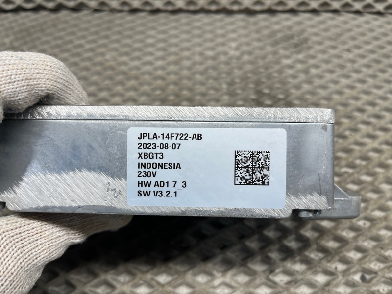 Преобразователь напряжения Land Rover Range Rover Sport (L461, 2024г.)