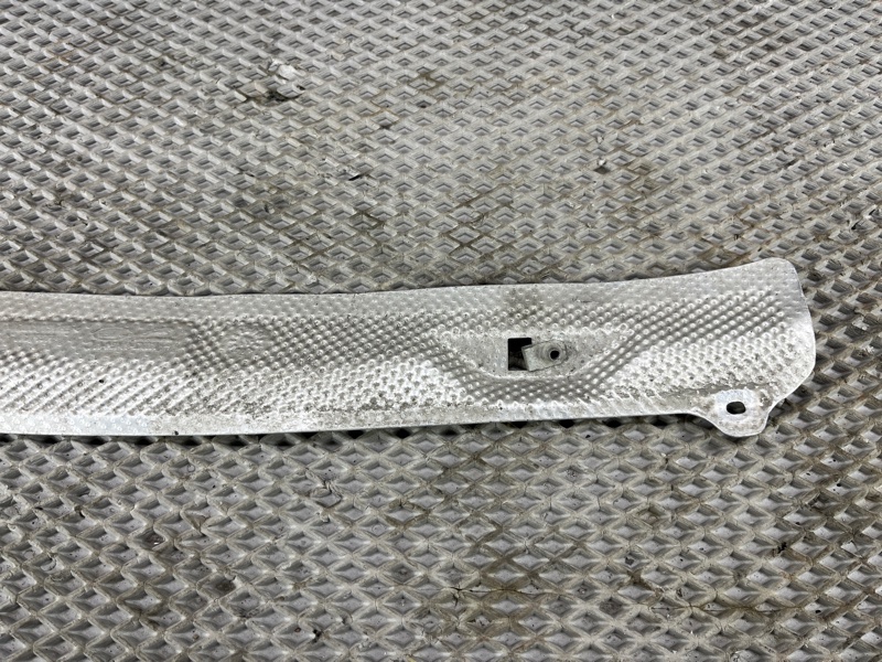 Тепловой экран Land Rover Range Rover Sport (L461, 2024г.)