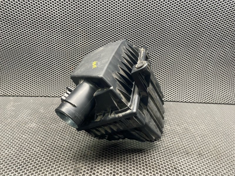 Корпус воздушного фильтра Land Rover Range Rover Evoque (L538, 2013г.)