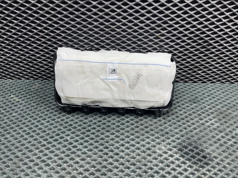 Подушка безопасности пассажира Jeep Wrangler (JL, 2020г.)
