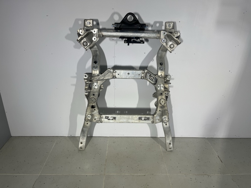 Подрамник Land Rover Range Rover Sport (L494, 2020г.)