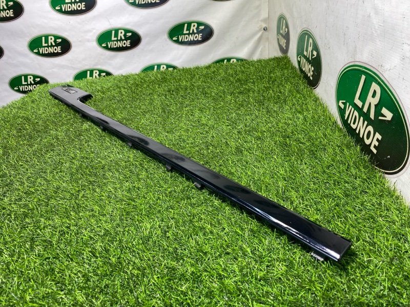 Накладка двери Range Rover Long (L405, 2018г.)