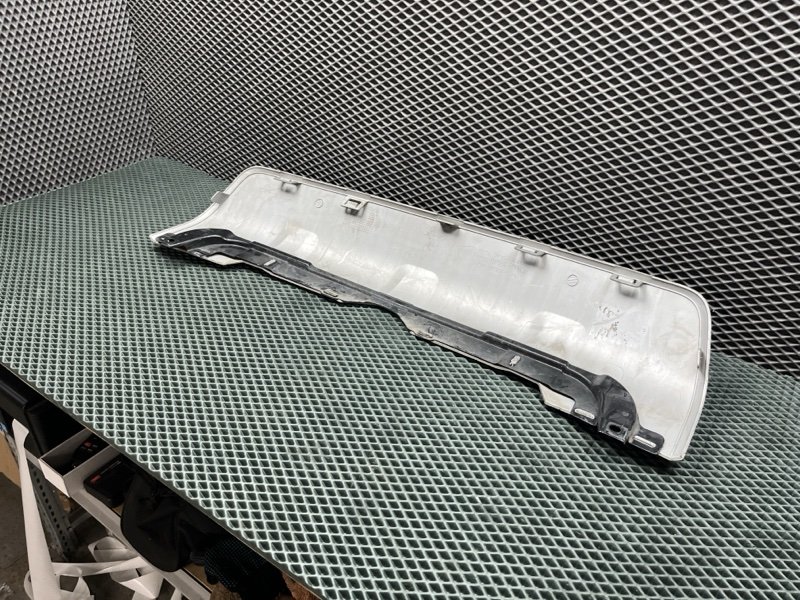 Накладка бампера Land Rover Discovery Sport (L550, 2017г.)