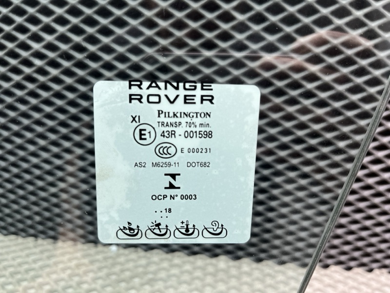 Стекло двери Land Rover Range Rover (L405, 2019г.)