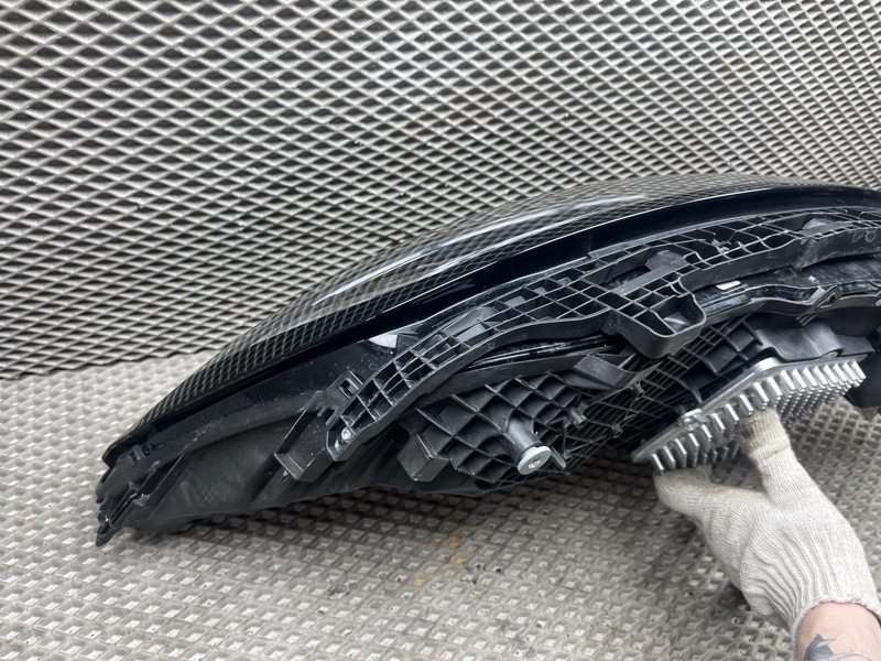 Фара светодиодная Land Rover Range Rover Sport (L461, 2023г.)