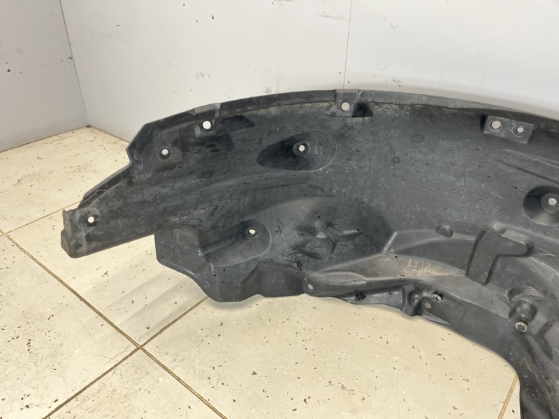 Подкрылок Land Rover Discovery 4 (L319, 2015г.)