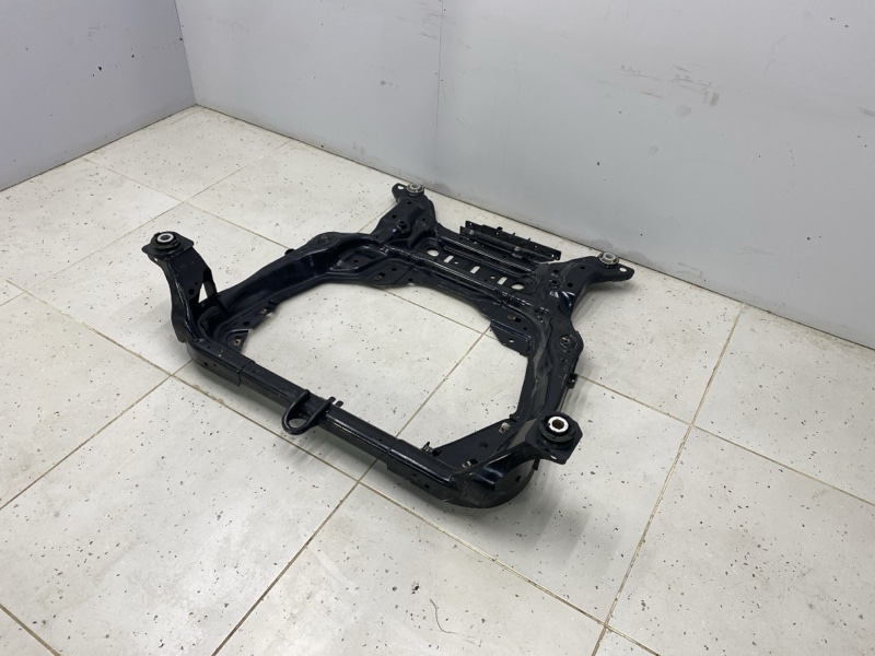 Подрамник Land Rover Discovery Sport (L550, 2018г.)