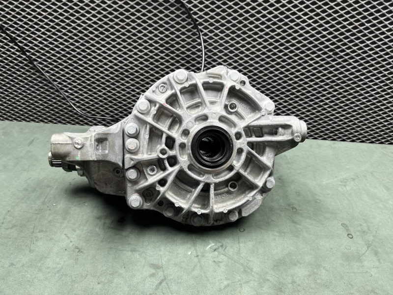 Редуктор Land Rover Range Rover Sport (L461, 2025г.)