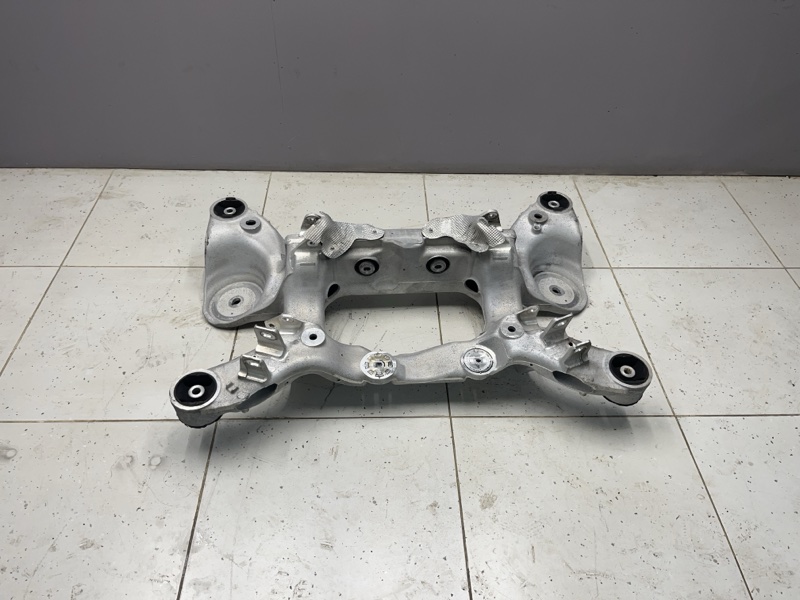 Подрамник Land Rover Range Rover Sport (L494, 2021г.)