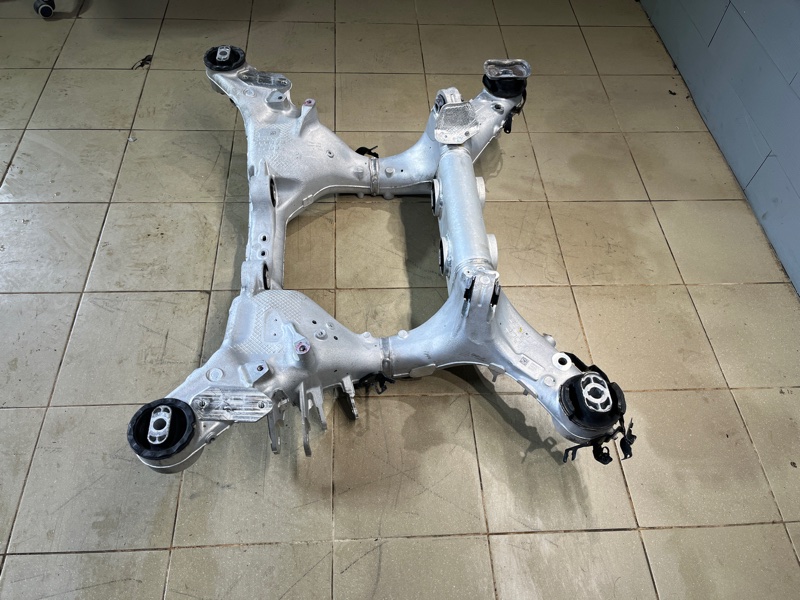 Подрамник Land Rover Range Rover Sport (L461, 2024г.)